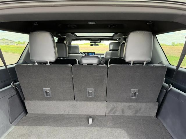 2025 Ford Expedition Platinum MAX