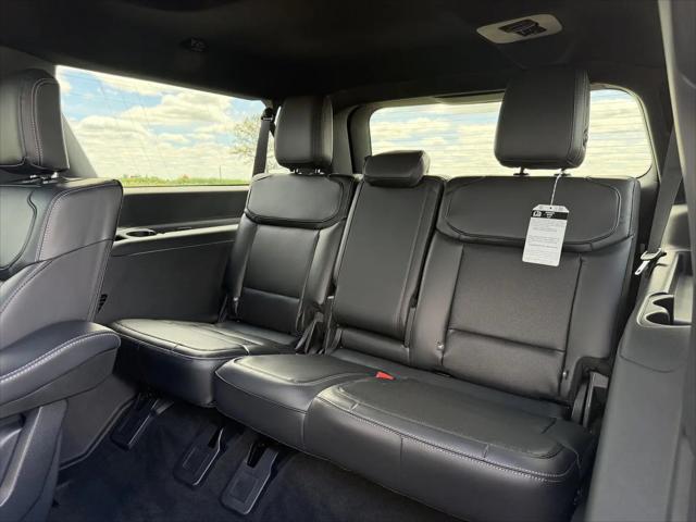 2025 Ford Expedition Platinum MAX