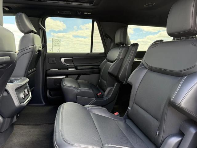 2025 Ford Expedition Platinum MAX
