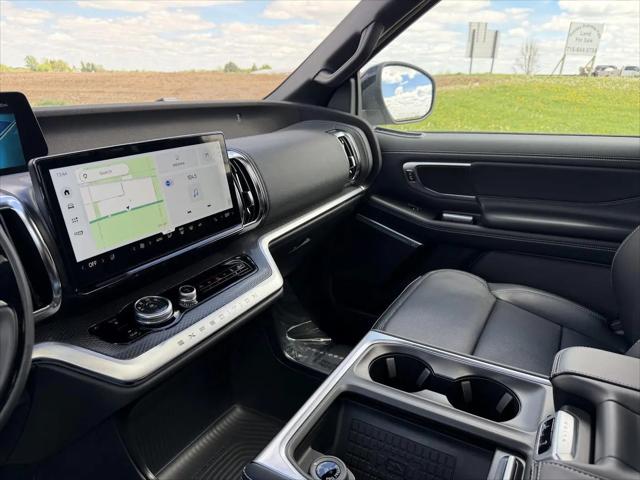 2025 Ford Expedition Platinum MAX