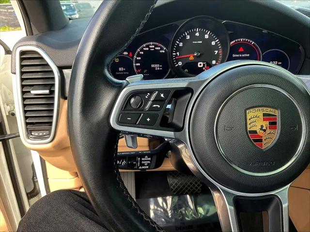 2022 Porsche Cayenne Cayenne