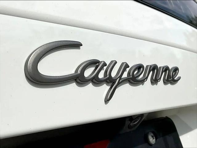 2022 Porsche Cayenne Cayenne