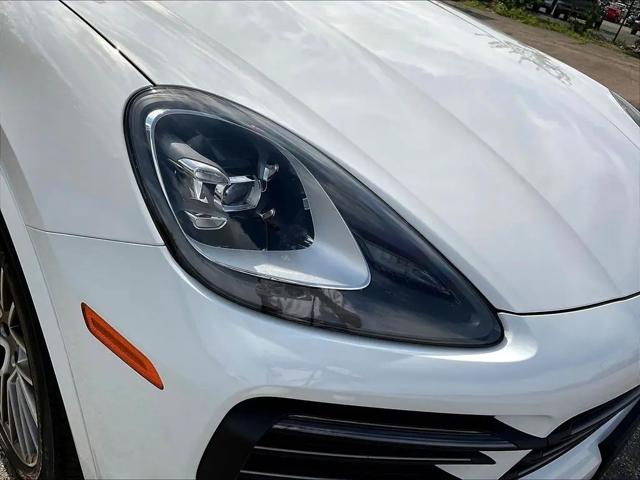 2022 Porsche Cayenne Cayenne