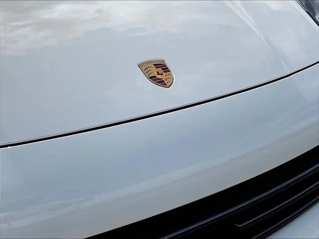 2022 Porsche Cayenne Cayenne