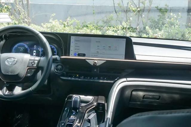 2024 Toyota Crown XLE
