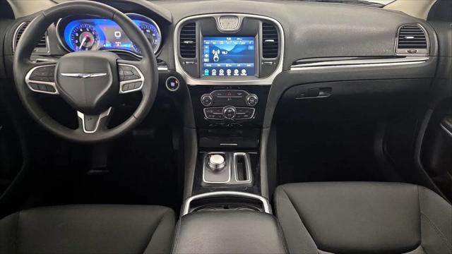 2023 Chrysler 300 Touring