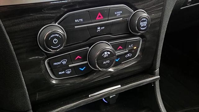 2018 Chrysler 300 Touring AWD