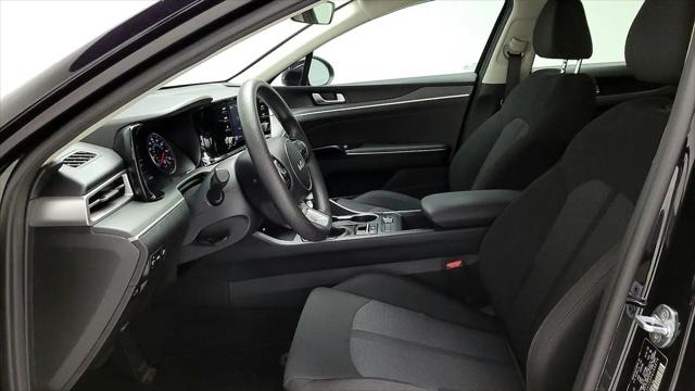 2023 Kia K5 LXS