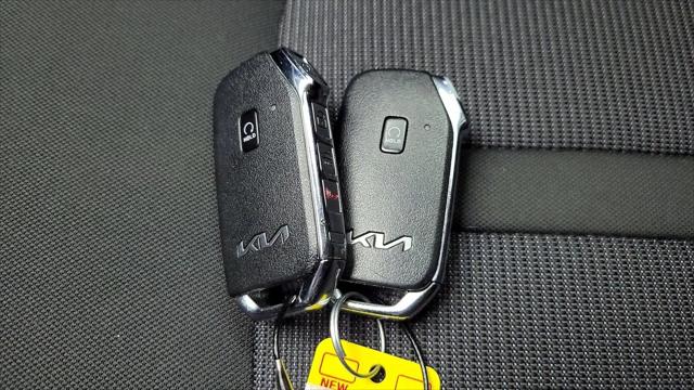 2023 Kia K5 LXS