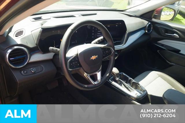 2025 Chevrolet Trax FWD LT