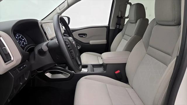2025 Nissan Frontier Crew Cab SV 4x4