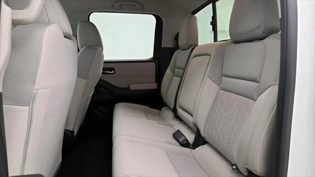 2025 Nissan Frontier Crew Cab SV 4x4