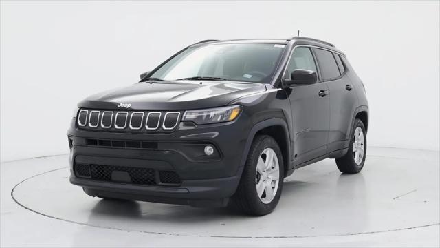 2022 Jeep Compass Latitude FWD