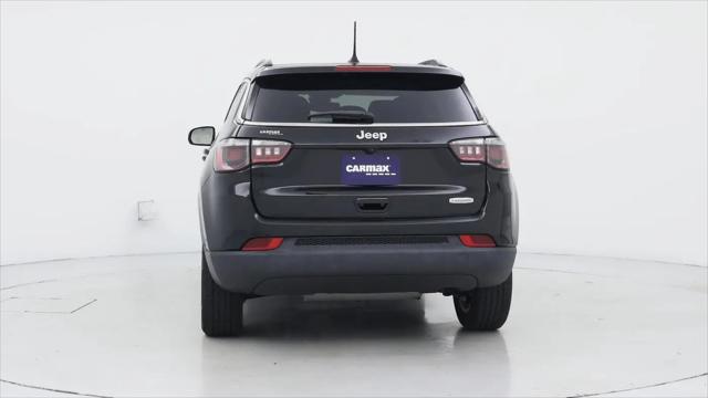 2022 Jeep Compass Latitude FWD