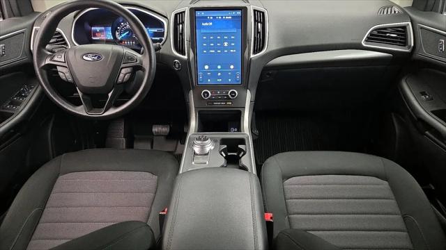 2021 Ford Edge SE