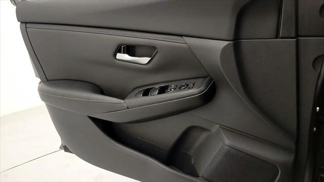 2023 Nissan Sentra SV Xtronic CVT