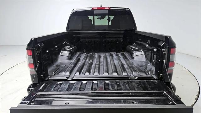 2024 Nissan Frontier Crew Cab PRO-X 4x2