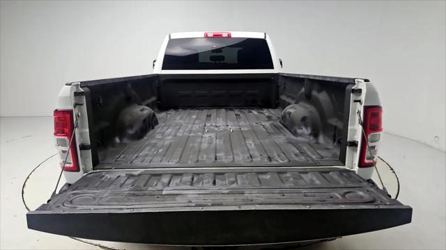 2022 Ram 3500 Tradesman Crew Cab 4x4 8' Box