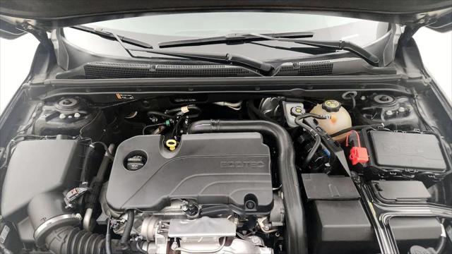 2022 Chevrolet Malibu FWD RS