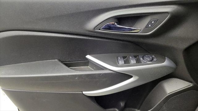 2025 Chevrolet Trax FWD 1RS