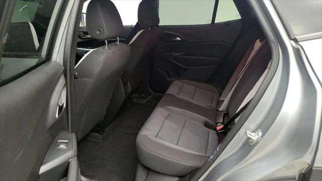 2025 Chevrolet Trax FWD 1RS
