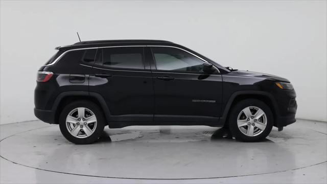 2022 Jeep Compass Latitude FWD