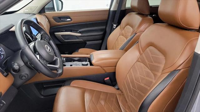 2022 Nissan Pathfinder Platinum 4WD