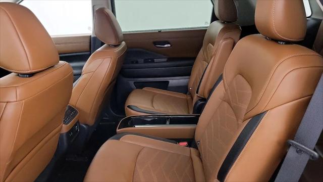 2022 Nissan Pathfinder Platinum 4WD