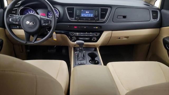 2018 Kia Sedona LX