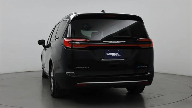 2025 Chrysler Pacifica Hybrid Pinnacle