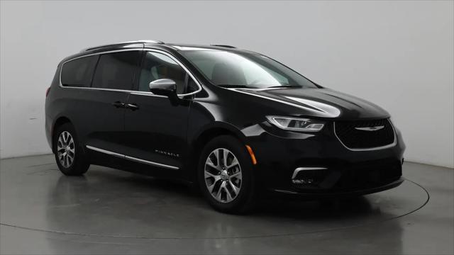 2025 Chrysler Pacifica Hybrid Pinnacle for sale in Clearwater, FL