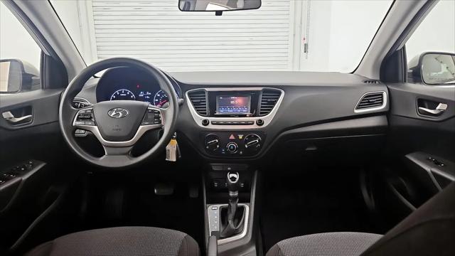 2022 Hyundai Accent SE