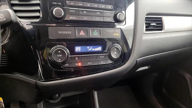 2015 Mitsubishi Outlander ES