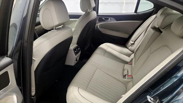 2023 Genesis G70 3.3T RWD