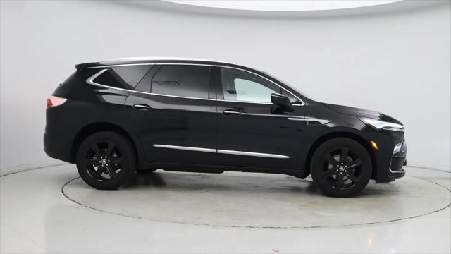 2023 Buick Enclave Essence AWD