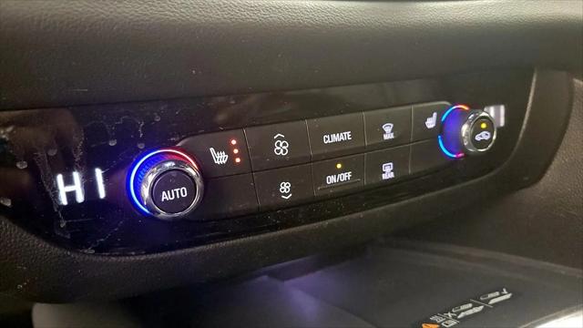 2023 Buick Enclave Essence AWD