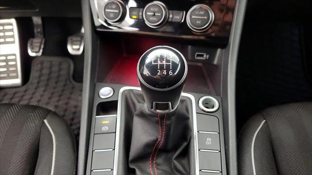 2019 Volkswagen Jetta GLI 2.0T 35th Anniversary Edition