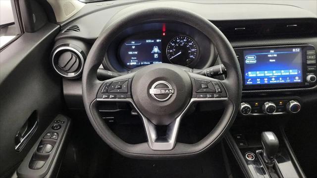 2023 Nissan Kicks SV Xtronic CVT