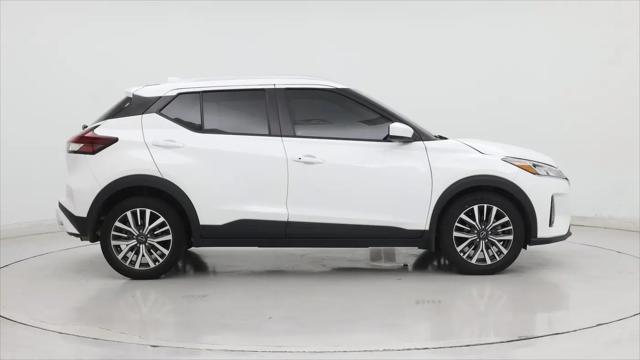 2023 Nissan Kicks SV Xtronic CVT