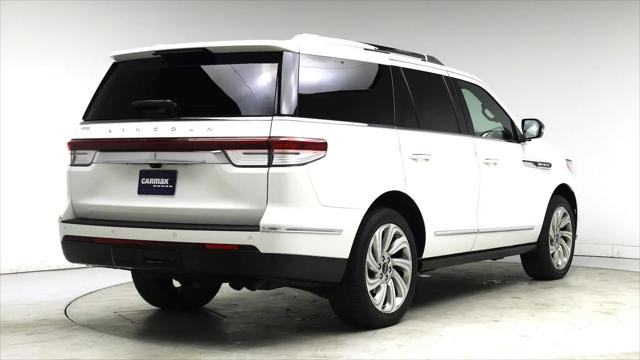 2024 Lincoln Navigator Premiere