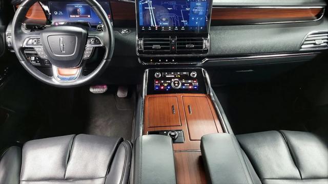 2024 Lincoln Navigator Premiere