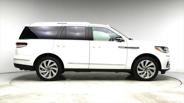 2024 Lincoln Navigator Premiere