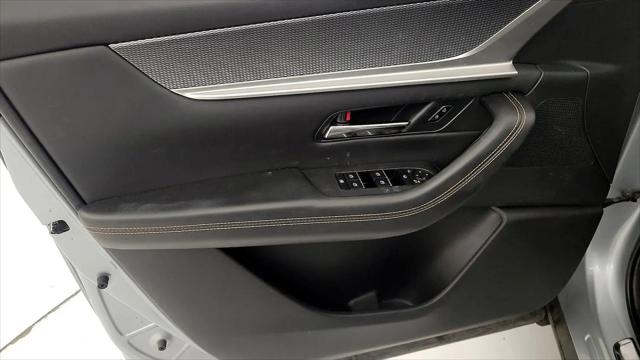 2024 Mazda X-90 Premium Plus