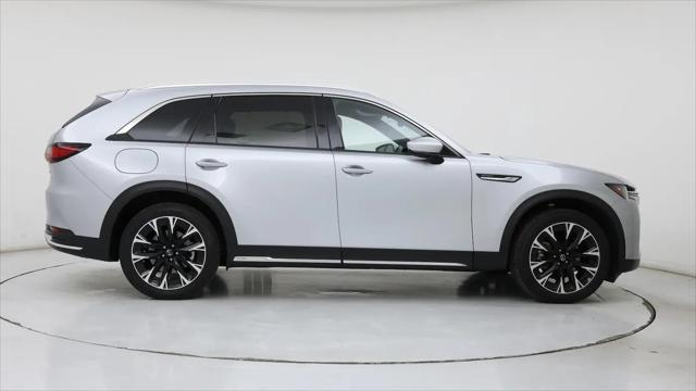 2024 Mazda X-90 Premium Plus