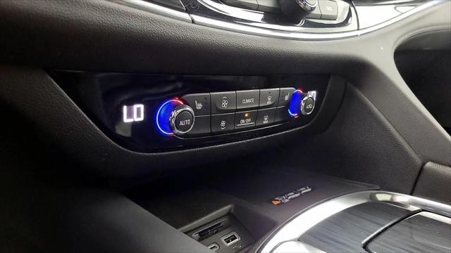 2022 Buick Enclave FWD Essence