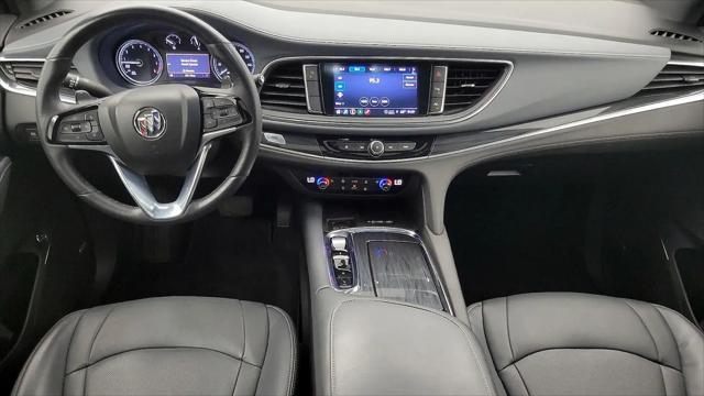 2022 Buick Enclave FWD Essence