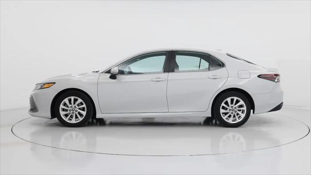 2022 Toyota Camry LE AWD