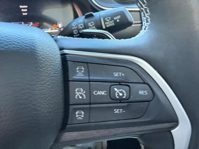 2023 Jeep Grand Cherokee L Limited 4x4