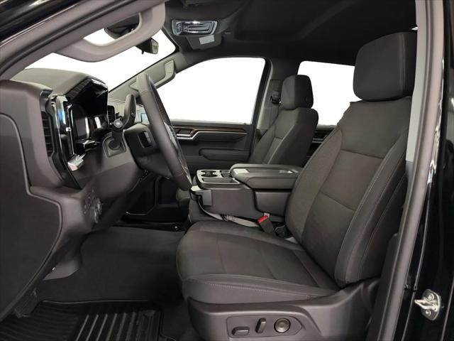 2026 Chevrolet Silverado 1500 4WD Crew Cab Short Bed LT with 2FL