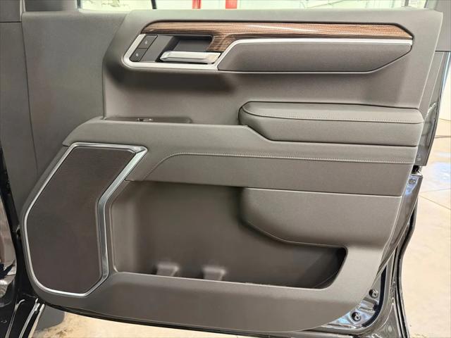 2026 Chevrolet Silverado 1500 4WD Crew Cab Short Bed LT with 2FL